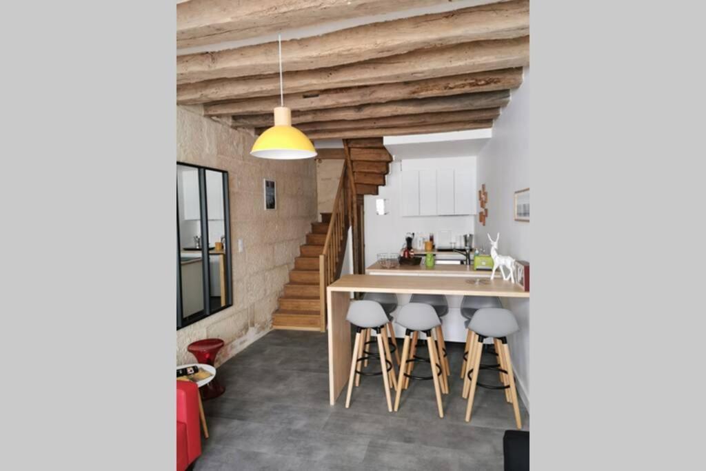 Maison De Ville Au Coeur Du Quartier Historique Tours Eksteriør billede